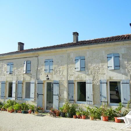 Maison Lavande Bed & Breakfast Saint-Jean-d'Angely Exterior photo